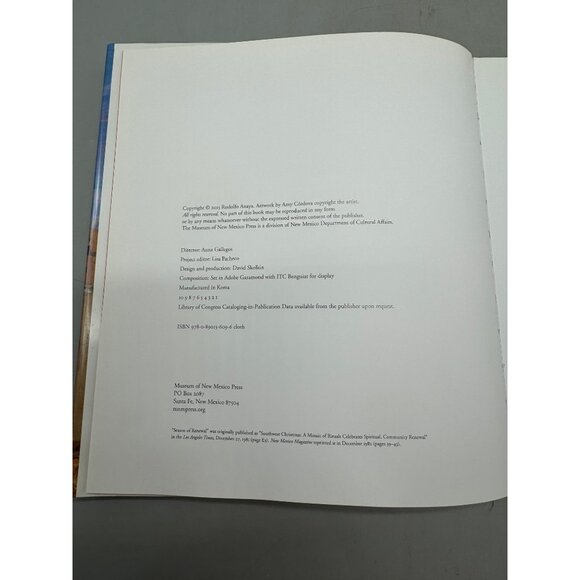 Rudolfo Anayas "The Farolitos Of Christmas" Hardcover Book - Season Of Renewal - Picture 7 of 10